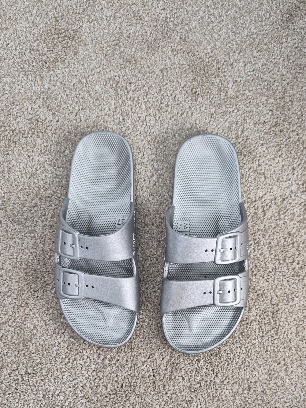Freedom Moses Women's Metallic Silver Double-Buckle Slide Sandals